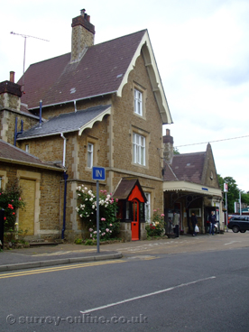 Picture of Godalming-railway-station