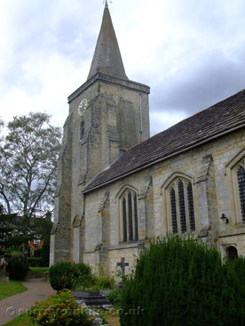Picture of Church-of-St-Peter-and-St-Paul-Lingfield